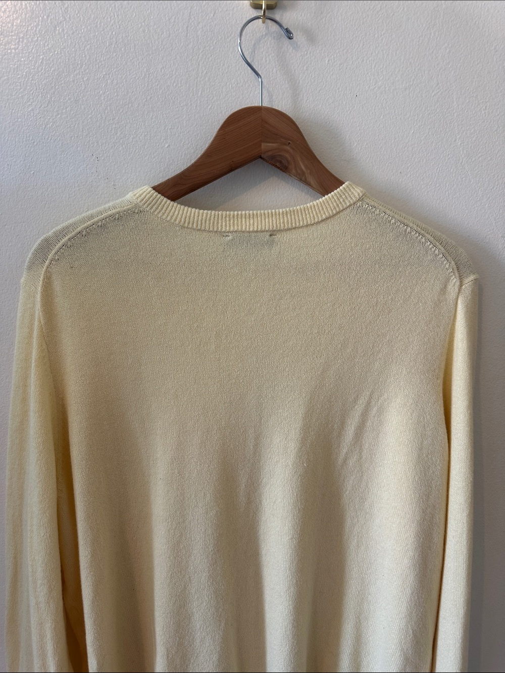 GAP Pale Yellow Cardigan - Size XL - Picture 9 of 11
